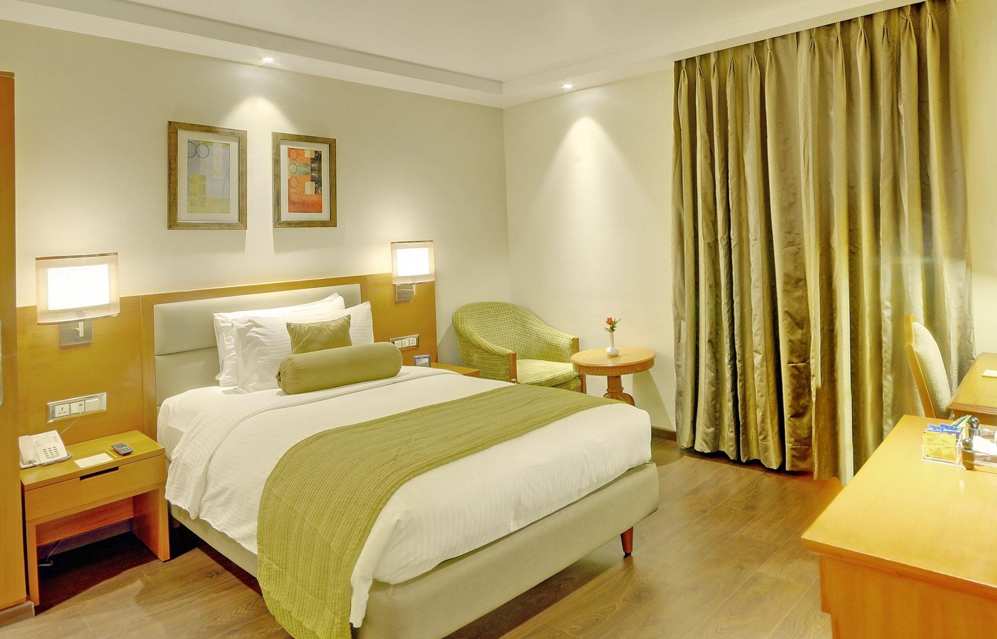 Lemon Tree Premier “The Atrium” Ahmedabad Hotel Luaran gambar