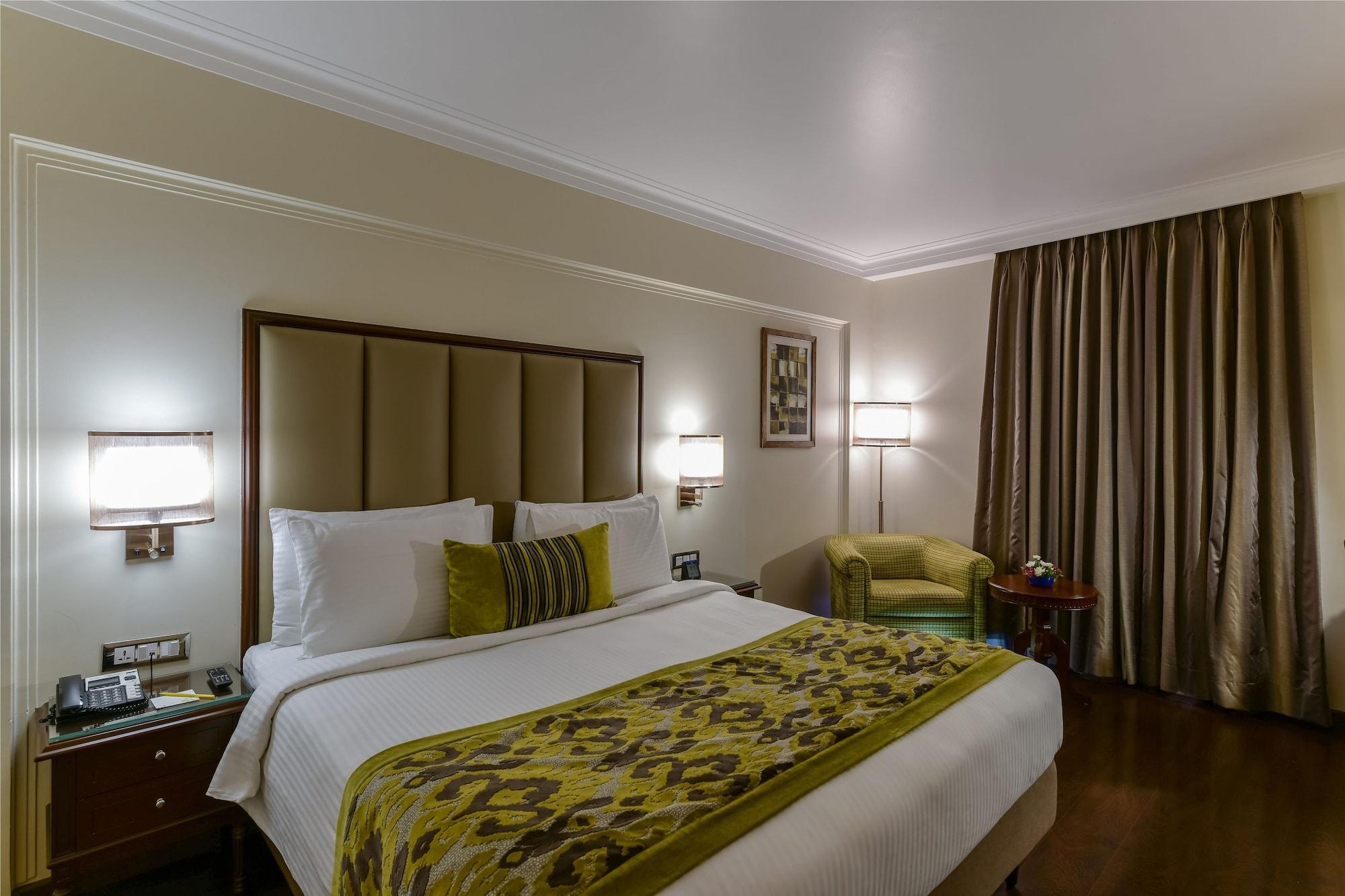 Lemon Tree Premier “The Atrium” Ahmedabad Hotel Luaran gambar