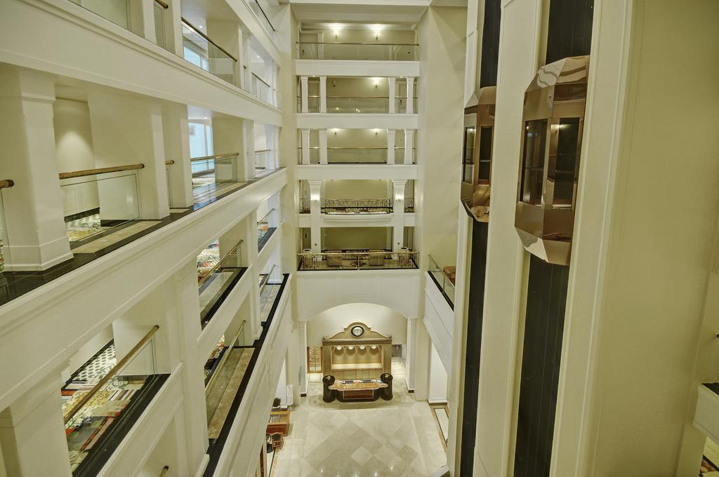 Lemon Tree Premier “The Atrium” Ahmedabad Hotel Luaran gambar
