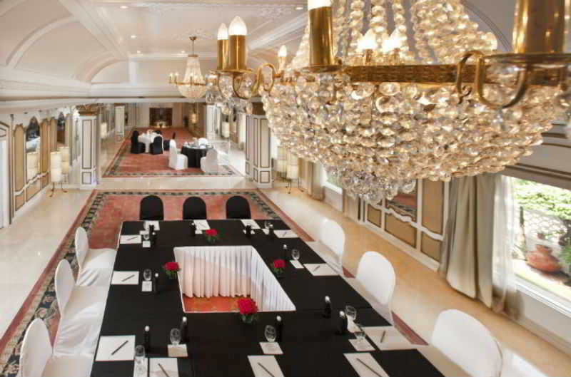 Lemon Tree Premier “The Atrium” Ahmedabad Hotel Luaran gambar