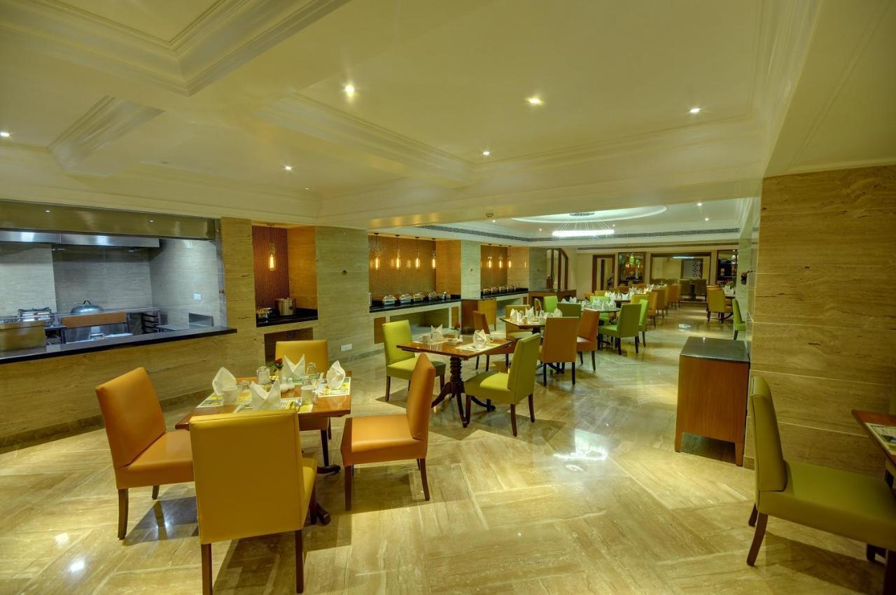 Lemon Tree Premier “The Atrium” Ahmedabad Hotel Luaran gambar