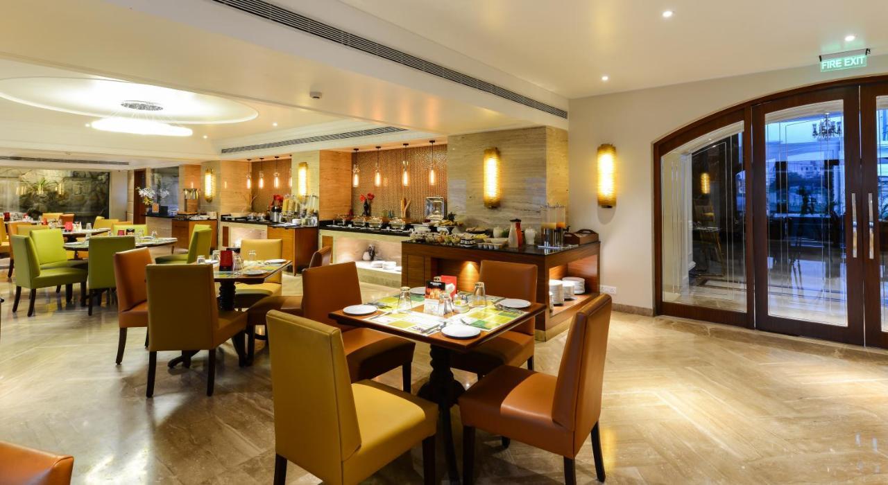 Lemon Tree Premier “The Atrium” Ahmedabad Hotel Luaran gambar