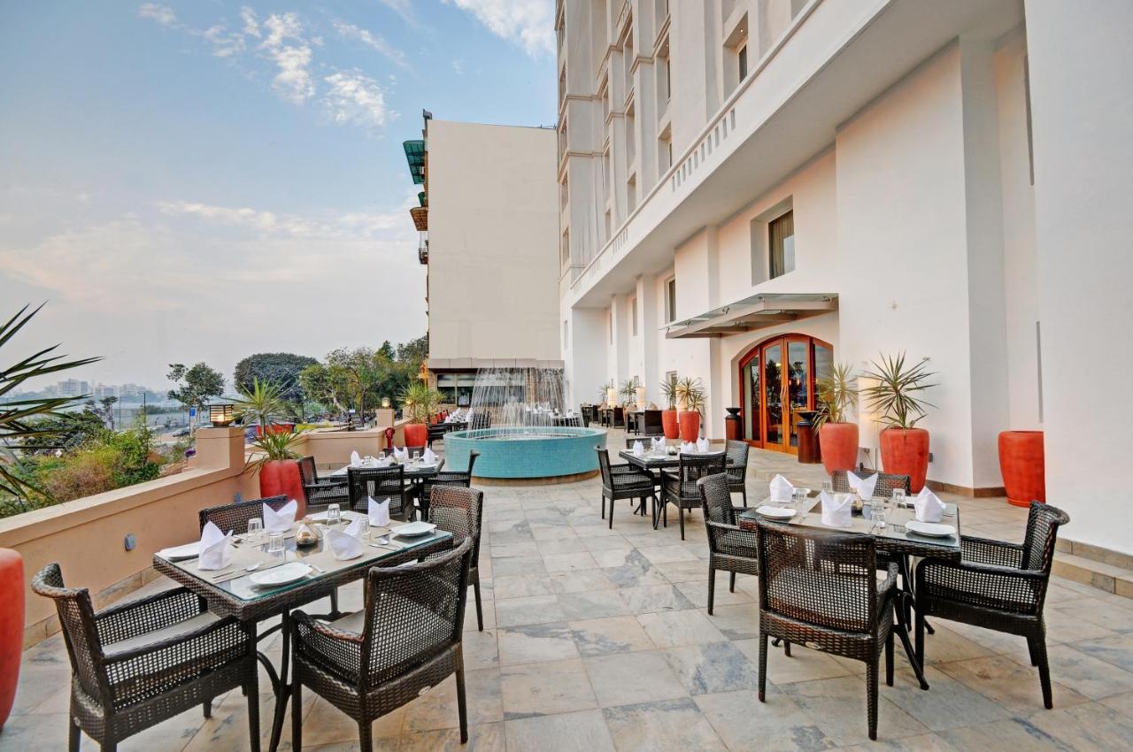 Lemon Tree Premier “The Atrium” Ahmedabad Hotel Luaran gambar