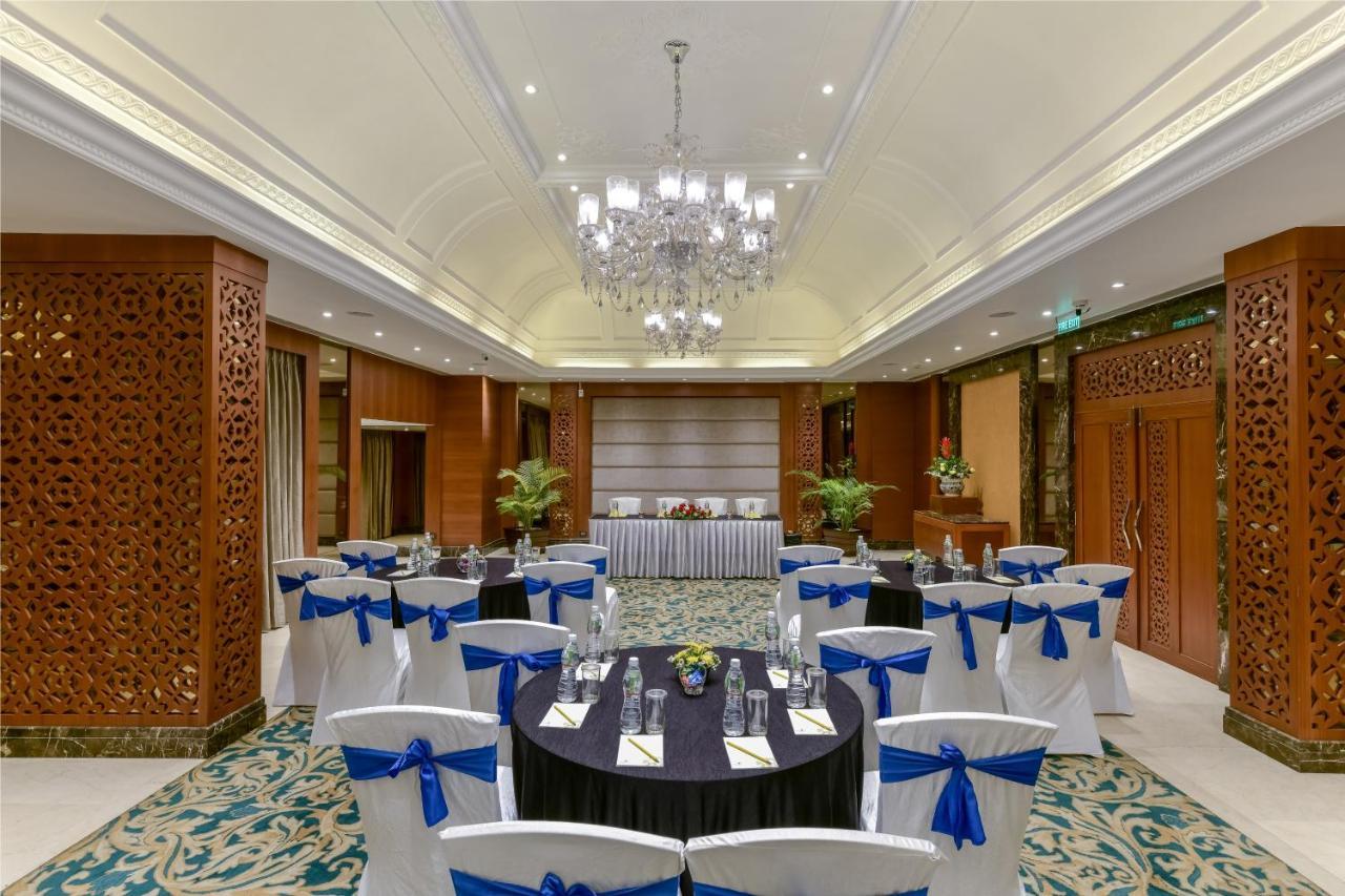 Lemon Tree Premier “The Atrium” Ahmedabad Hotel Luaran gambar